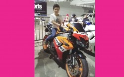 <p>Jo&atilde;o Vitor comemora mais um ano de vida dia 01-06. Ele recebe os parab&eacute;ns de seu pai Jaime, sua m&atilde;e Alessandra e de seu irm&atilde;o Jos&eacute; Augusto.</p>
